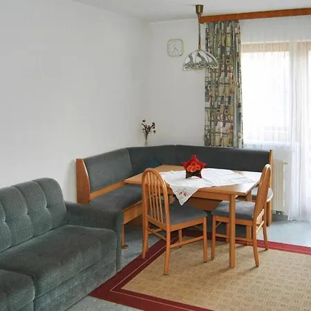 Val Sinestra, Kappl Apartment *